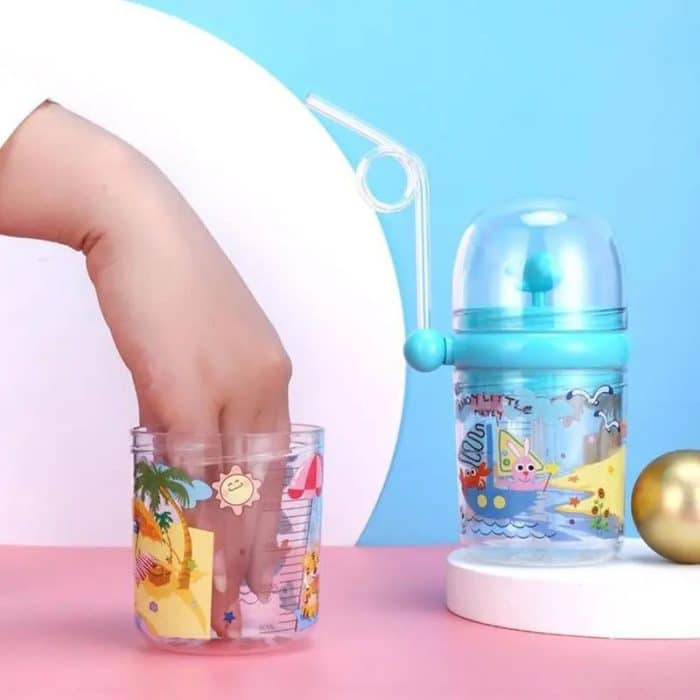 Whale Water Bottle Drop-Proof Spray Drinking Cups with Straw