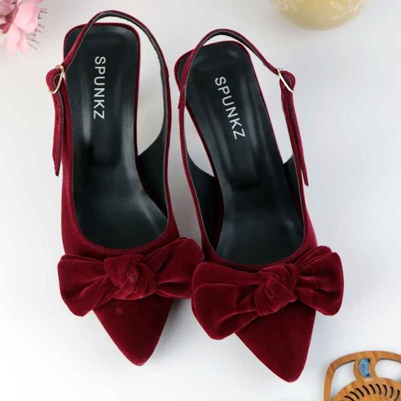 Sueded Heel Kitten Bow Slip-On Shallow Velvet Pumps