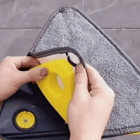 Multifunctional Triangle 360° Rotatable Adjustable Squeezing Mop