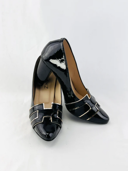 The Essential Black Stiletto Heel | Classic Pointed-Toe Pumps