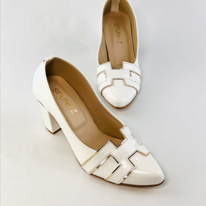 The Essential Black Stiletto Heel | Classic Pointed-Toe Pumps