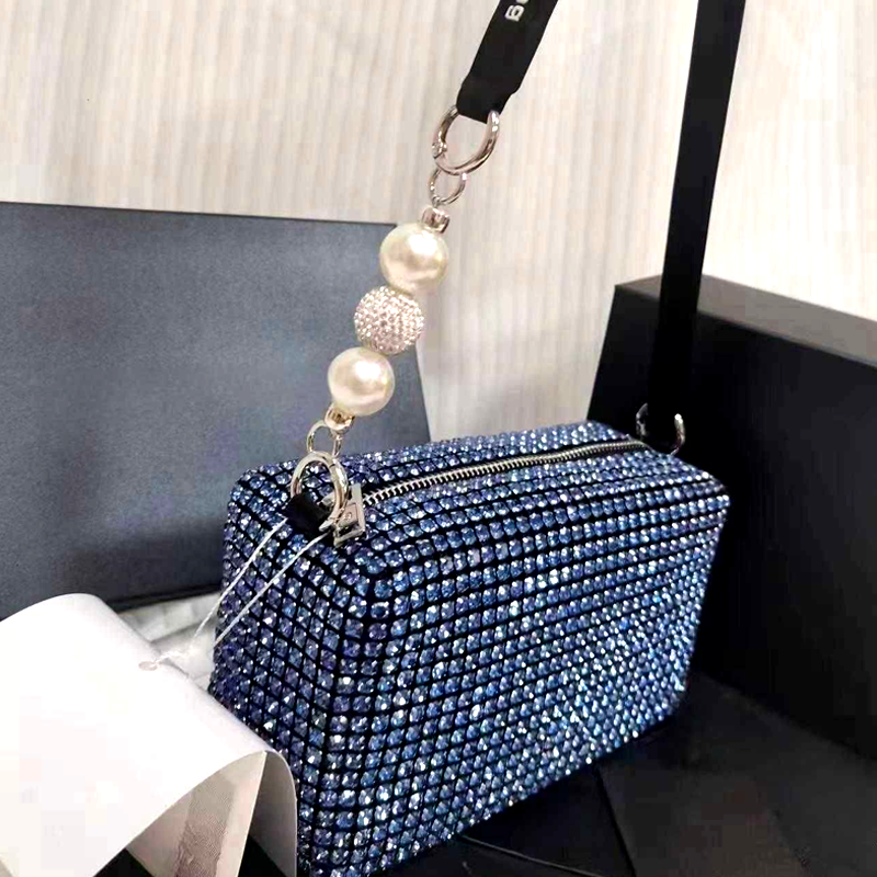 Crystal Mesh Heiress Pouch Women Evening Handbag