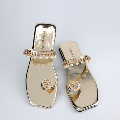 Fancy Kolhapuri Pearl Design Flat Toe Ring Toe Sandals